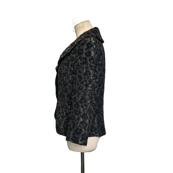 Flores & Flores animal print textured 3 button cocktail blazer size 4 - Picture 2 of 12